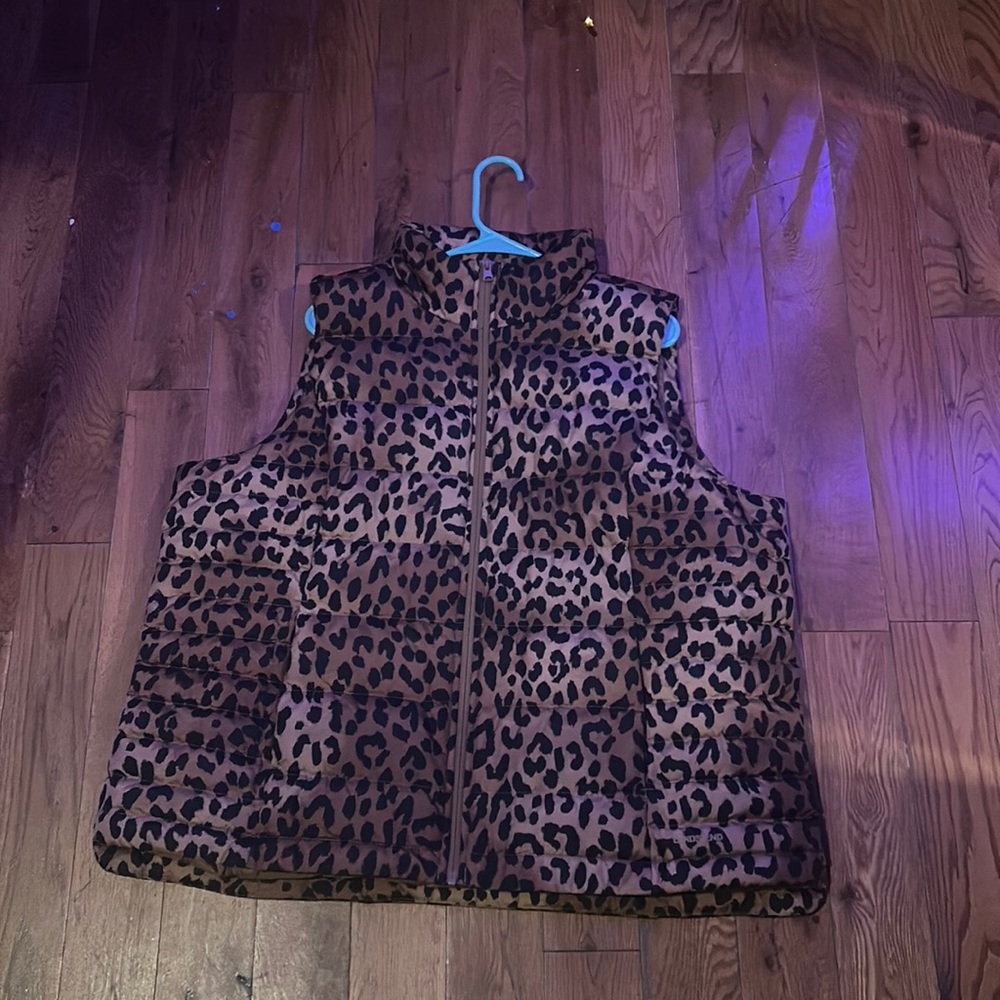 Leopard Print Vest! Never worn!